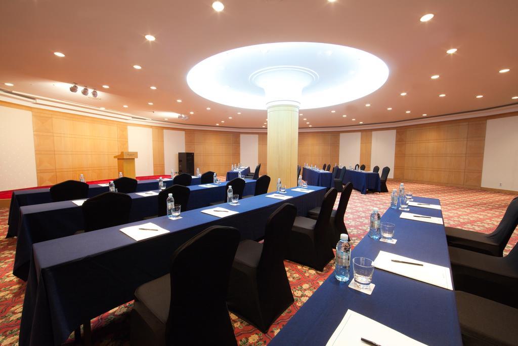 Seogwipo KAL Hotel Esterno foto Meeting room