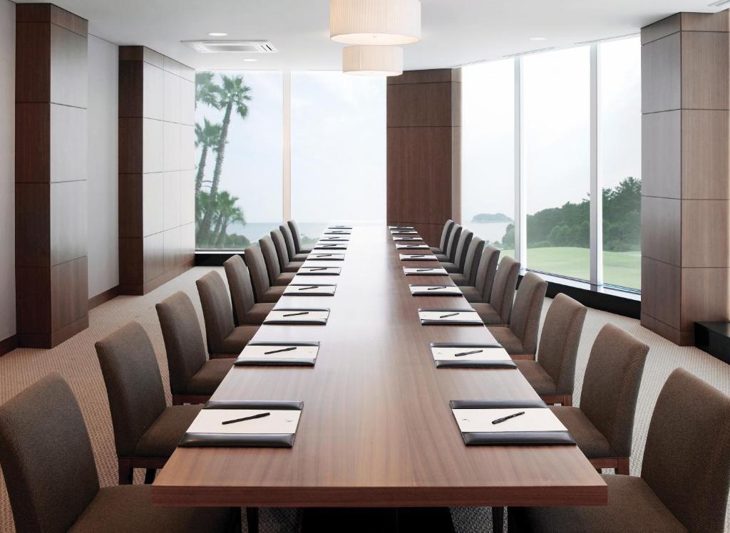 Seogwipo KAL Hotel Esterno foto A boardroom