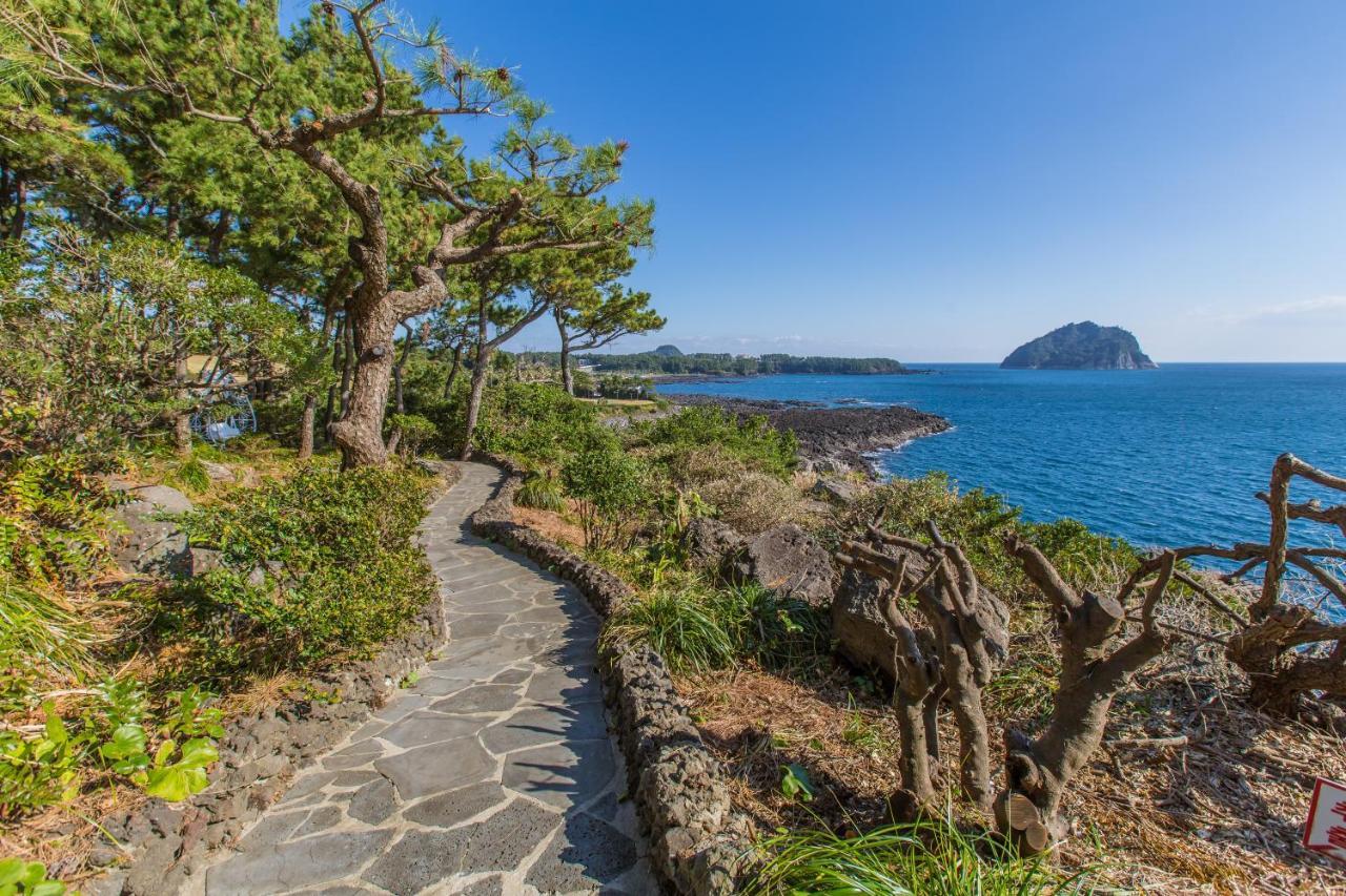 Seogwipo KAL Hotel Esterno foto Jeju Island